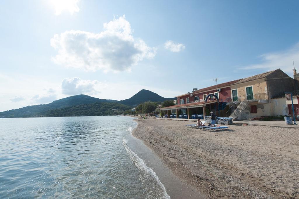 Sweet Memories Beach Houses Mesongi Luaran gambar