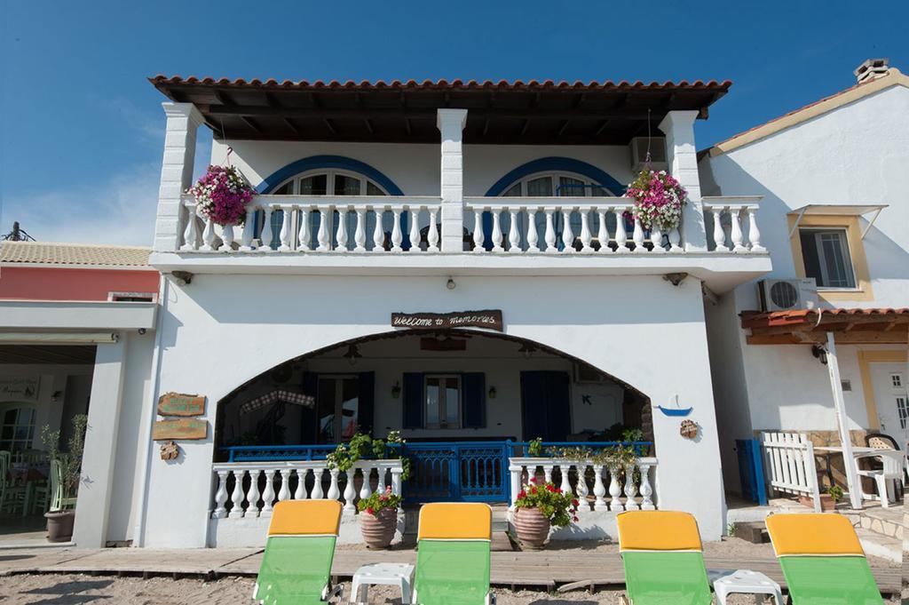 Sweet Memories Beach Houses Mesongi Luaran gambar