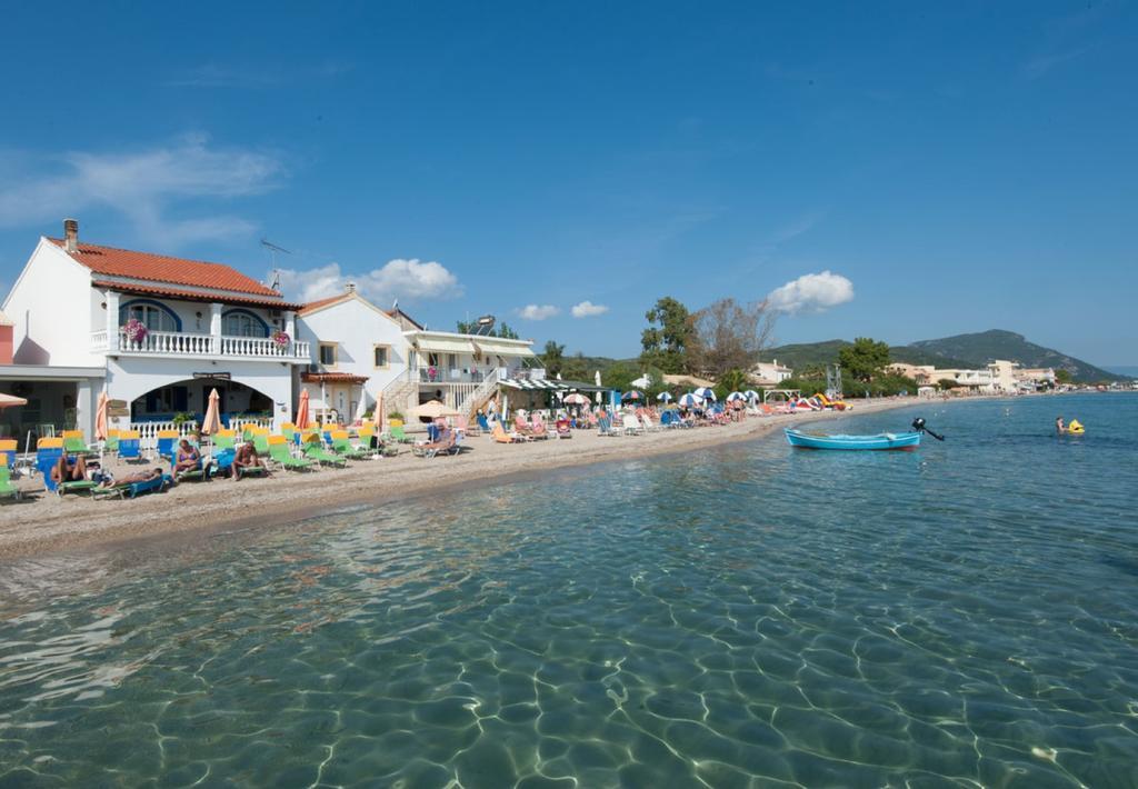 Sweet Memories Beach Houses Mesongi Luaran gambar